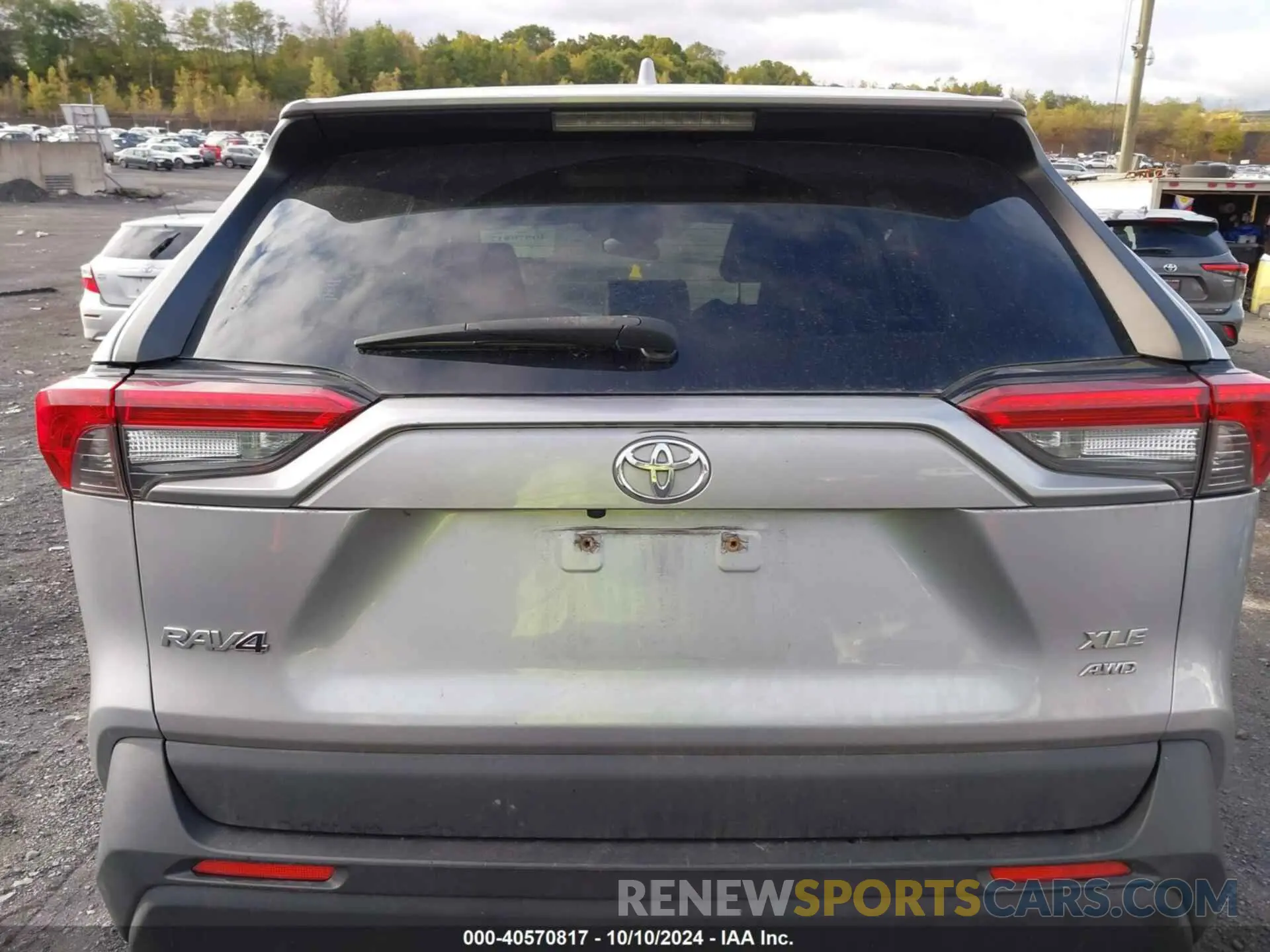 16 fotografías del automóvil dañado 2T3N1RFV3KW019750 TOYOTA RAV4 2019