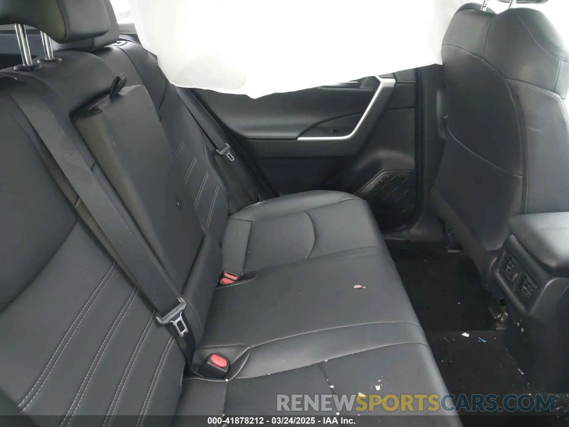 8 fotografías del automóvil dañado 2T3N1RFV4KC034761 TOYOTA RAV4 2019