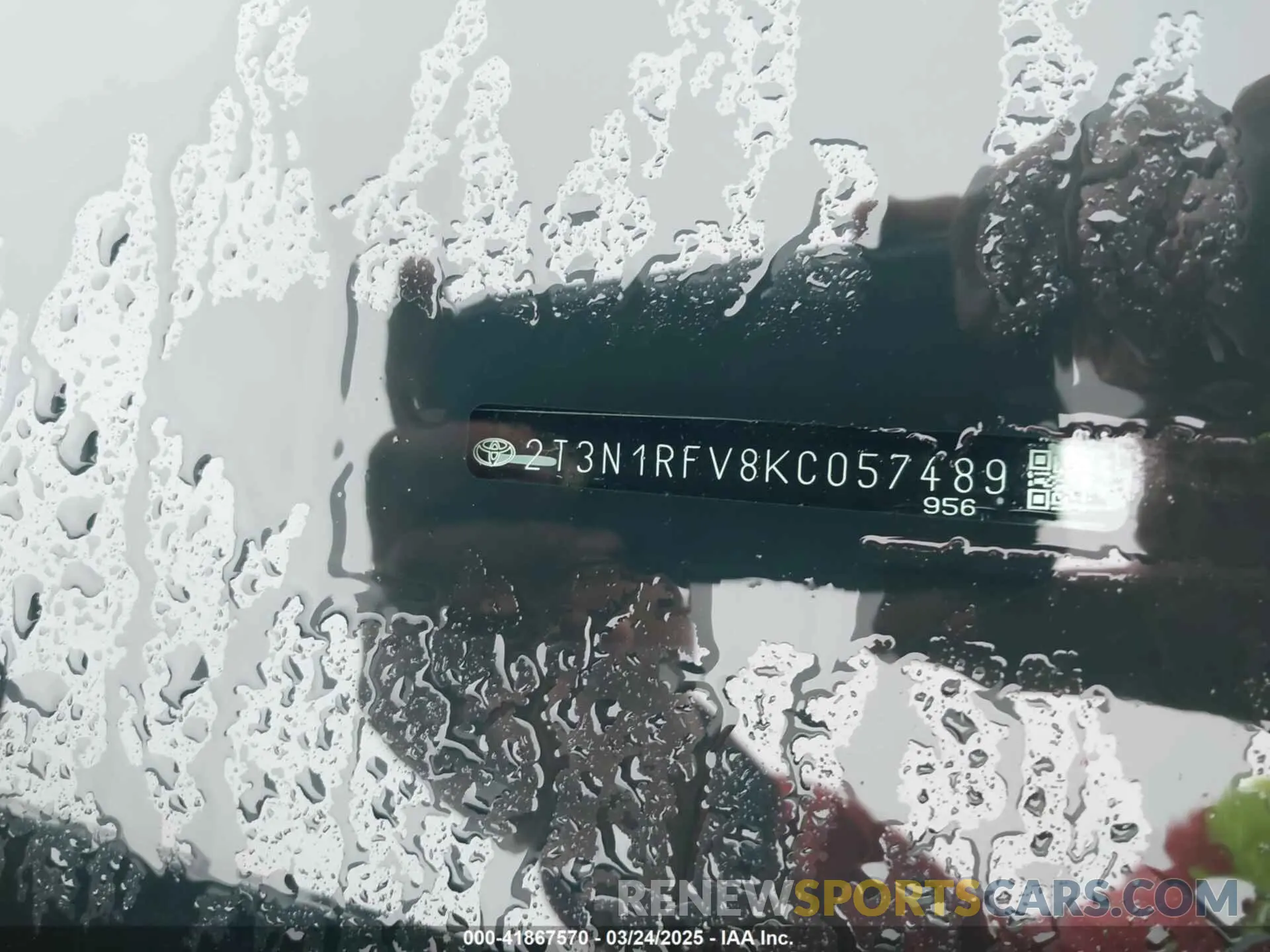 17 fotografías del automóvil dañado 2T3N1RFV8KC057489 TOYOTA RAV4 2019