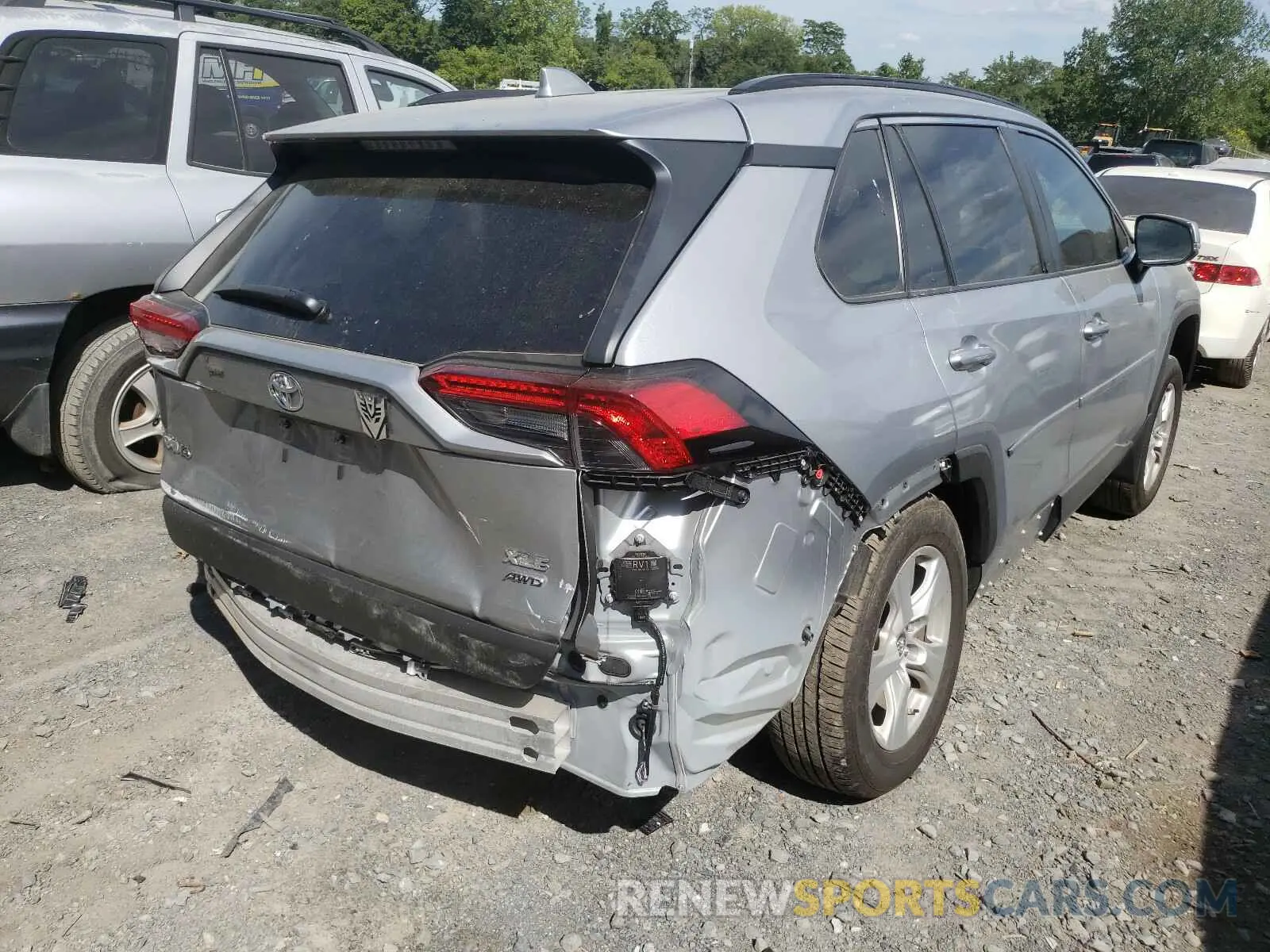 4 fotografías del automóvil dañado 2T3P1RFV0KC034040 TOYOTA RAV4 2019