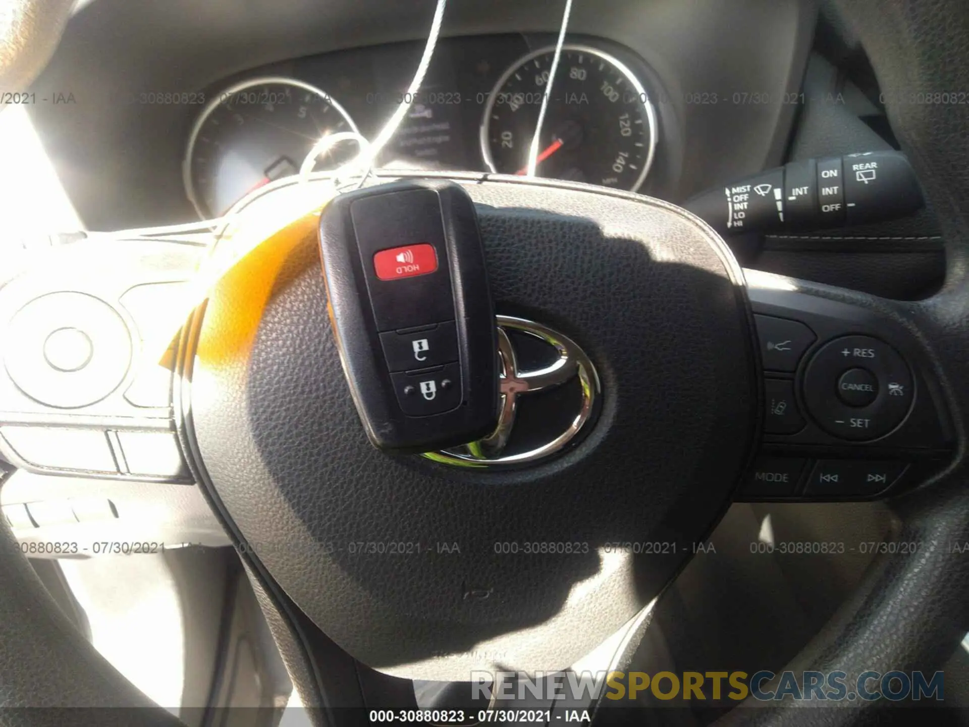 11 fotografías del automóvil dañado 2T3P1RFV0KW014109 TOYOTA RAV4 2019