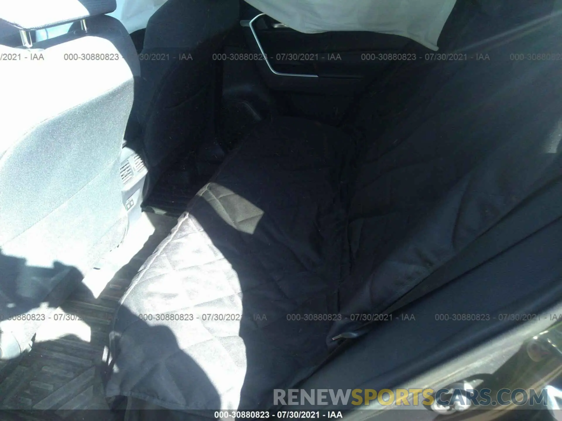 8 fotografías del automóvil dañado 2T3P1RFV0KW014109 TOYOTA RAV4 2019
