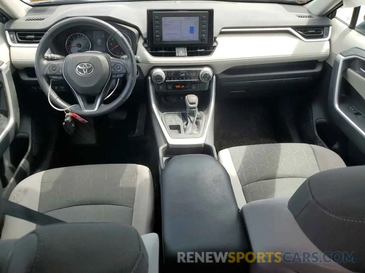 8 fotografías del automóvil dañado 2T3P1RFV0KW040340 TOYOTA RAV4 2019