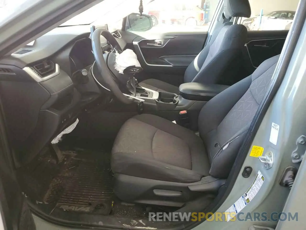 7 fotografías del automóvil dañado 2T3P1RFV1KC003833 TOYOTA RAV4 2019