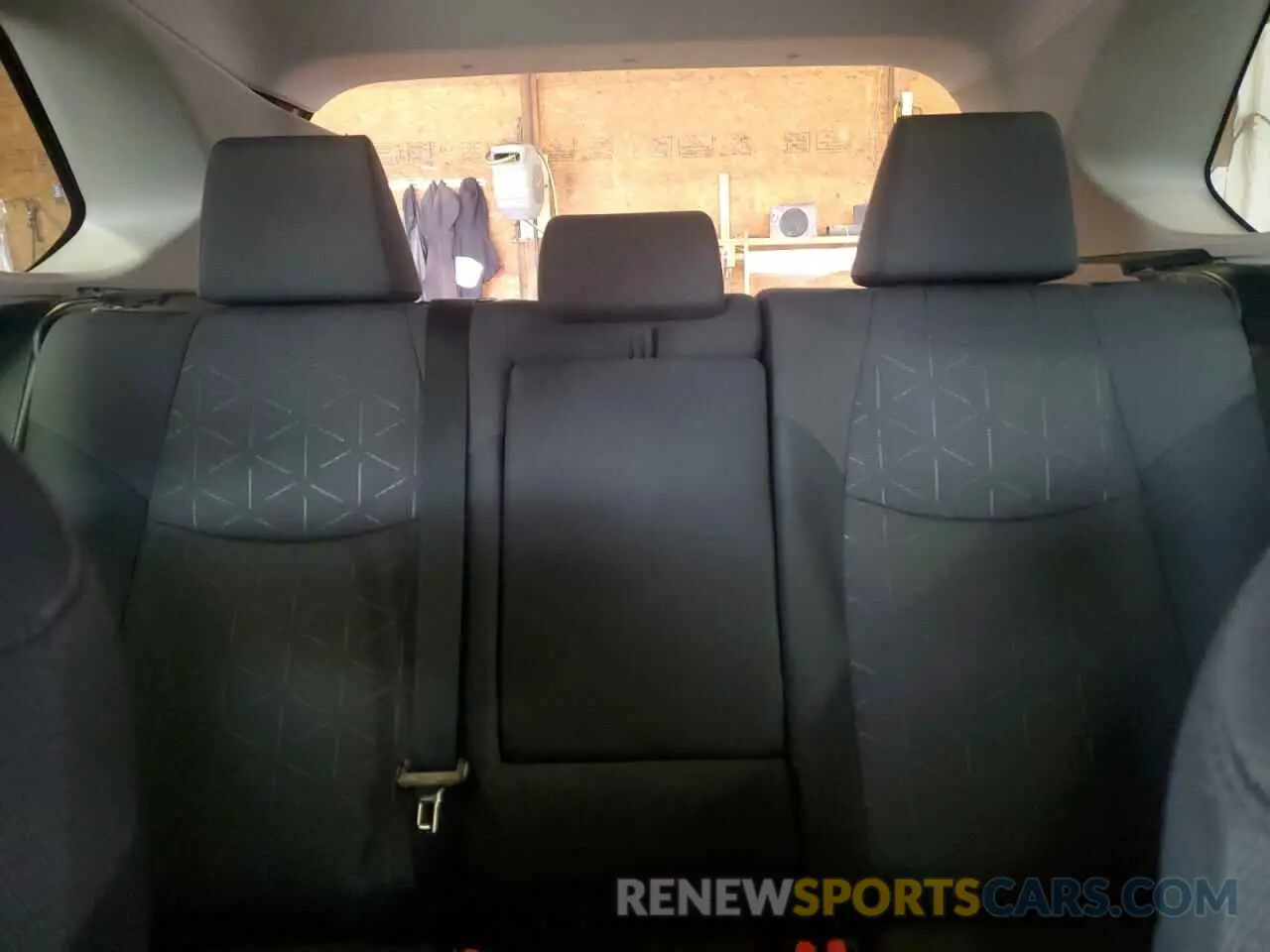 10 fotografías del automóvil dañado 2T3P1RFV1KC030546 TOYOTA RAV4 2019