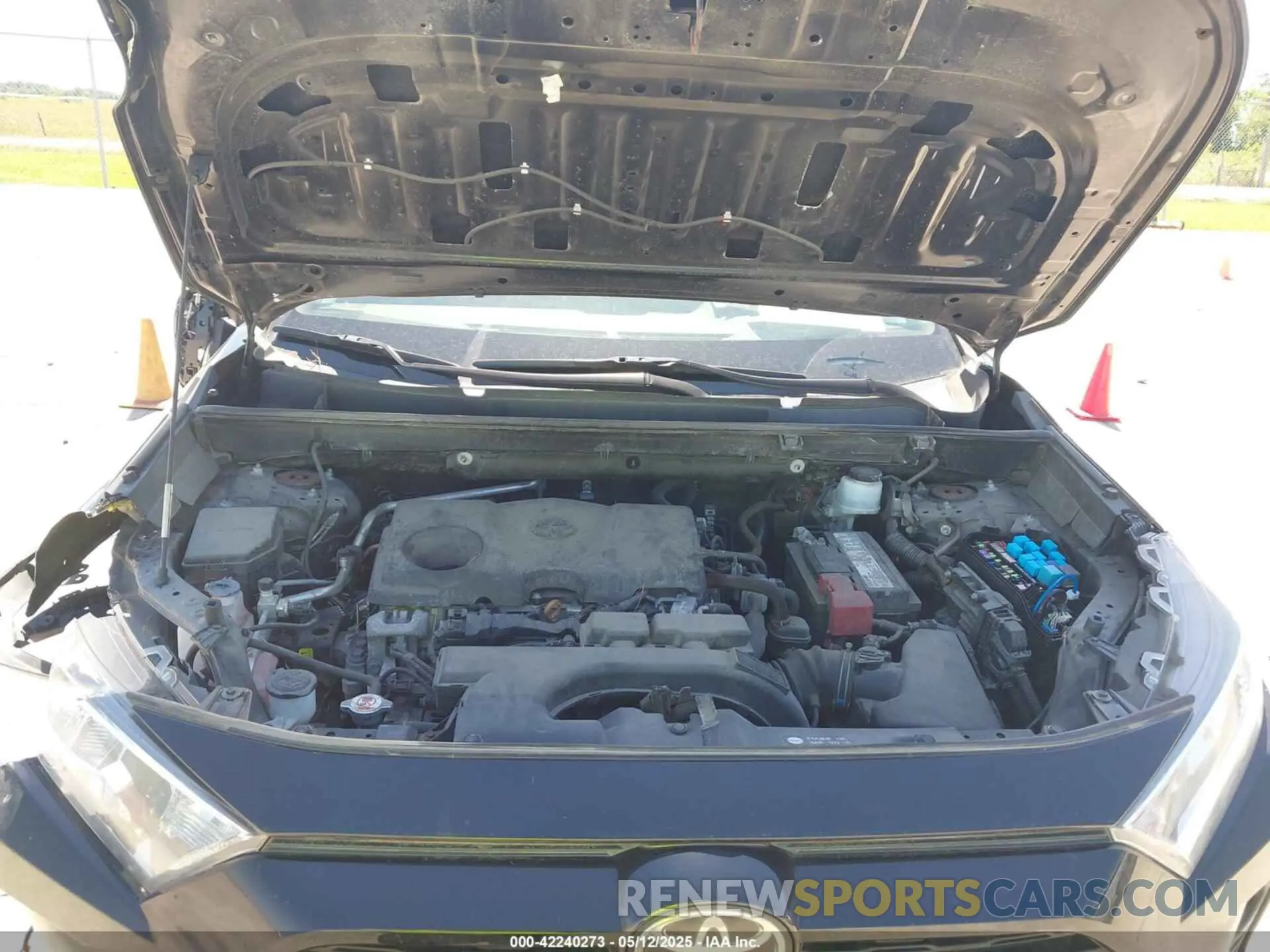 10 fotografías del automóvil dañado 2T3P1RFV1KW061777 TOYOTA RAV4 2019