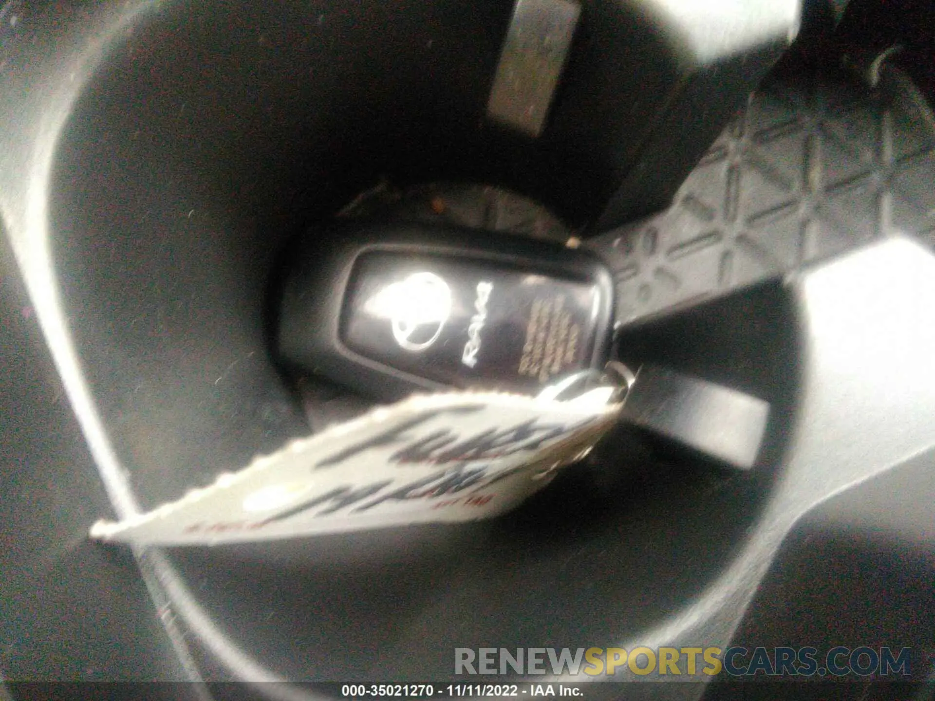 11 fotografías del automóvil dañado 2T3P1RFV2KC014243 TOYOTA RAV4 2019