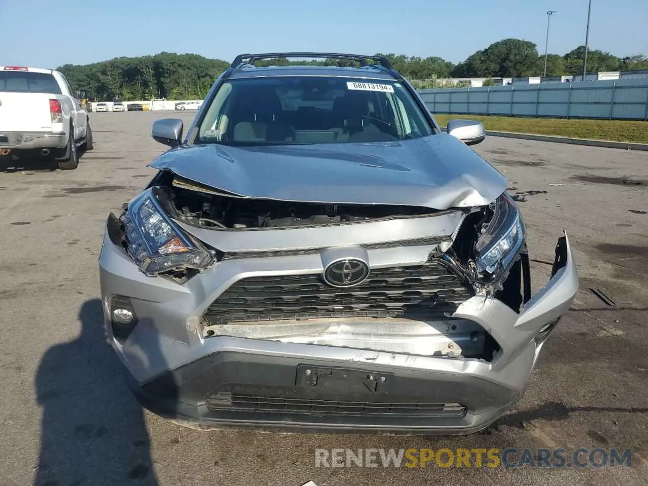 5 fotografías del automóvil dañado 2T3P1RFV2KC030748 TOYOTA RAV4 2019