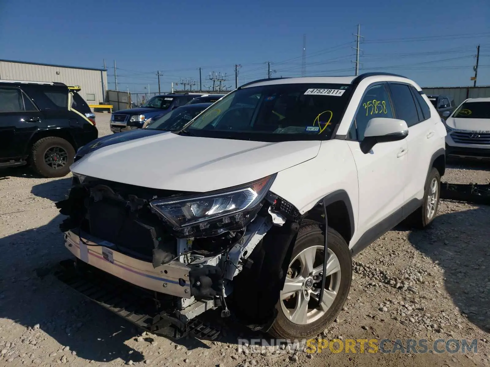 2 fotografías del automóvil dañado 2T3P1RFV3KC004269 TOYOTA RAV4 2019