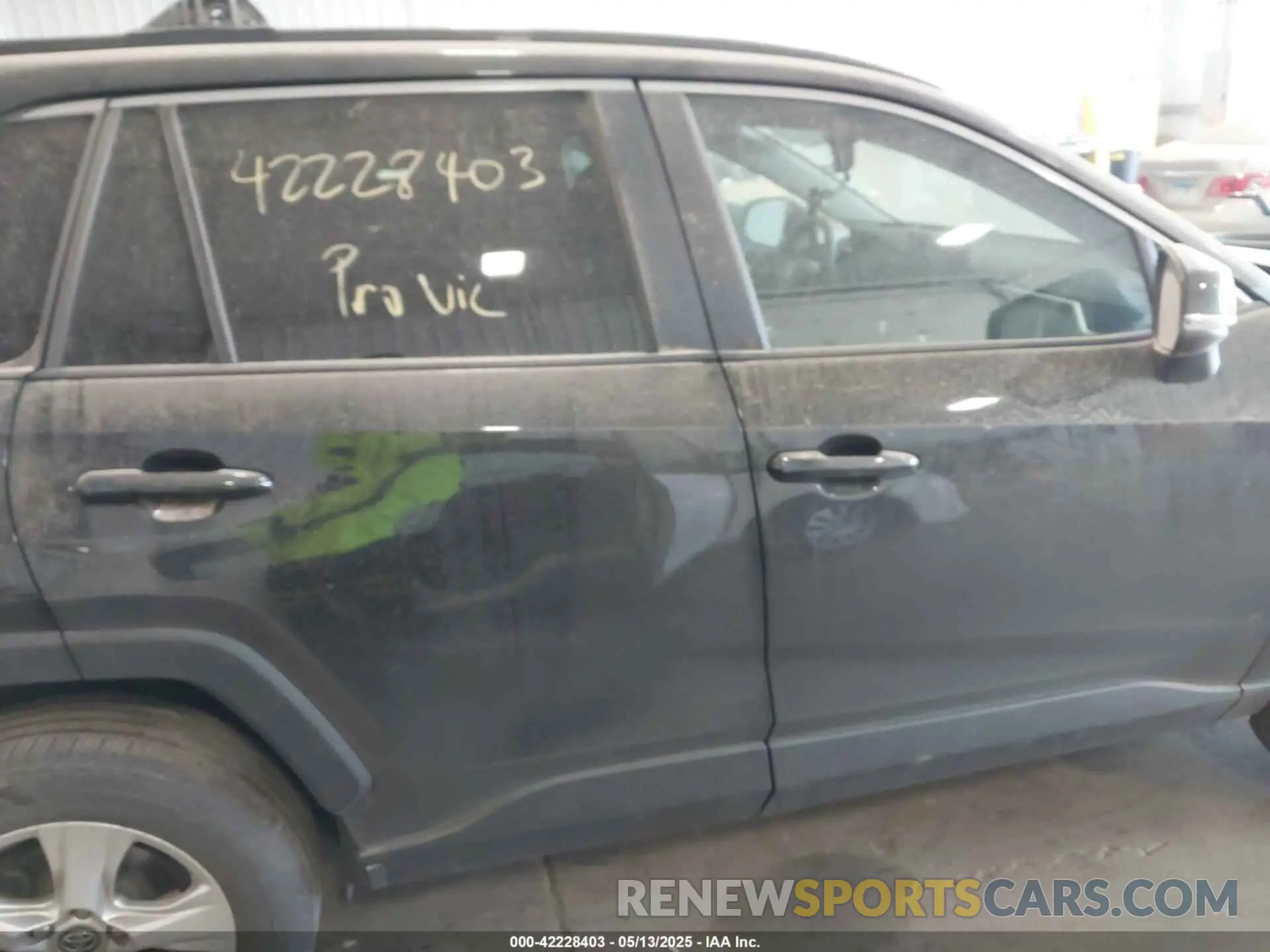 13 fotografías del automóvil dañado 2T3P1RFV3KW033799 TOYOTA RAV4 2019