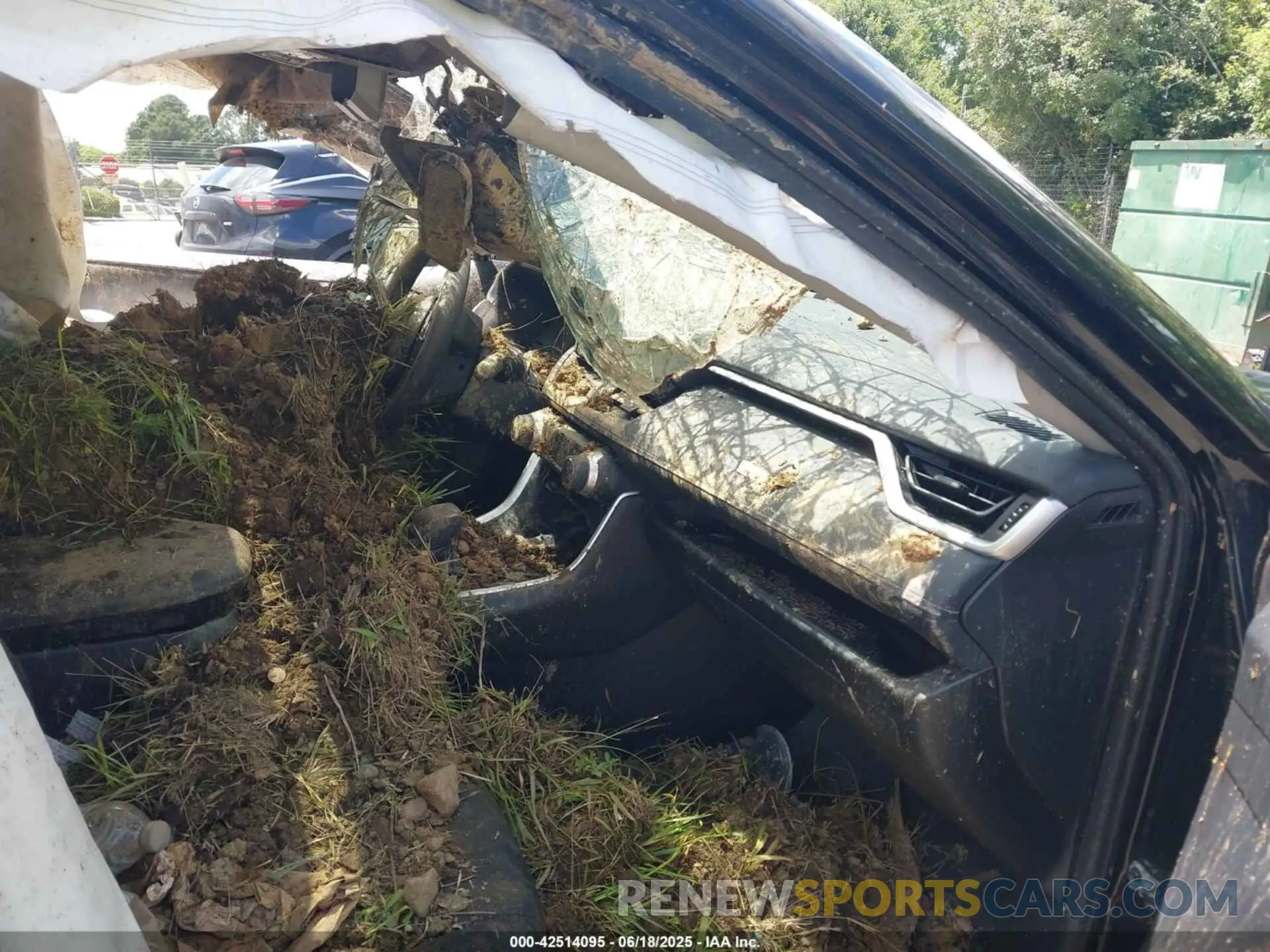 5 fotografías del automóvil dañado 2T3P1RFV4KC018245 TOYOTA RAV4 2019