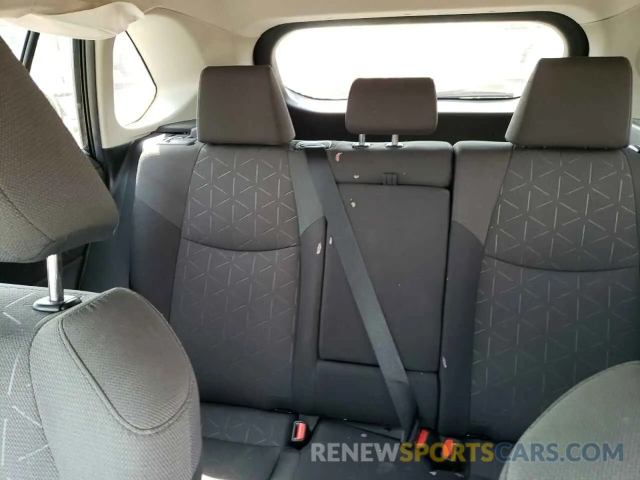 10 fotografías del automóvil dañado 2T3P1RFV5KC014463 TOYOTA RAV4 2019