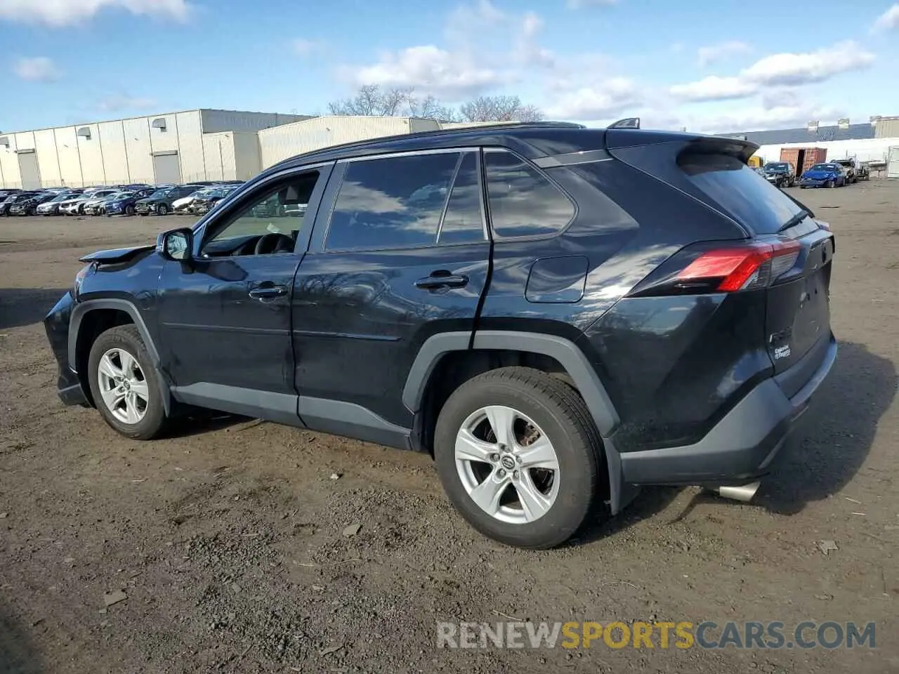 2 fotografías del automóvil dañado 2T3P1RFV5KC057717 TOYOTA RAV4 2019