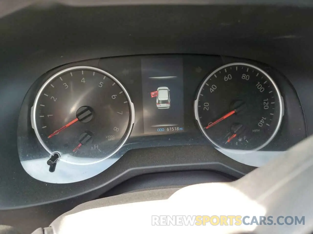 9 fotografías del automóvil dañado 2T3P1RFV5KC057717 TOYOTA RAV4 2019