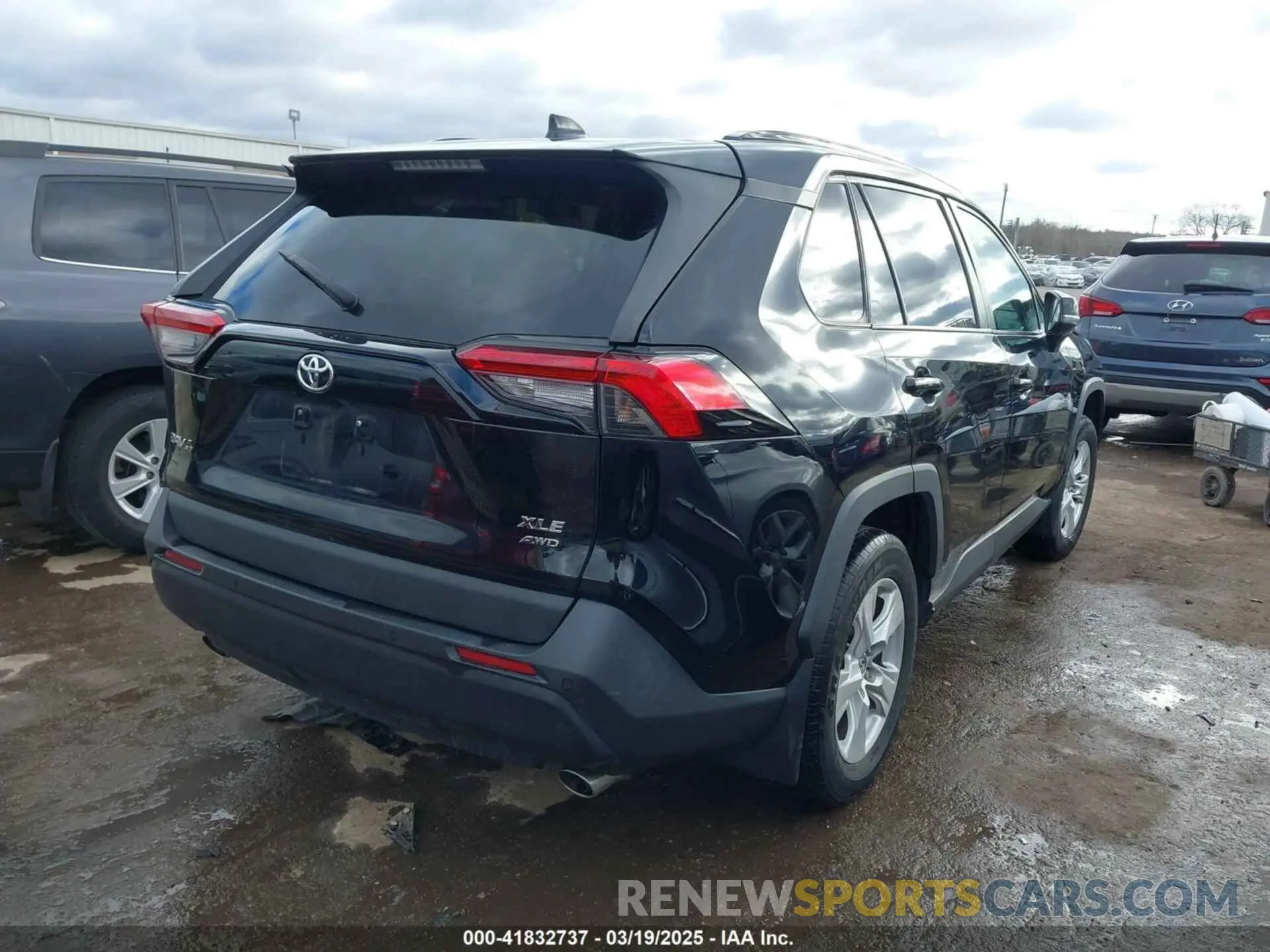 4 fotografías del automóvil dañado 2T3P1RFV5KW043623 TOYOTA RAV4 2019