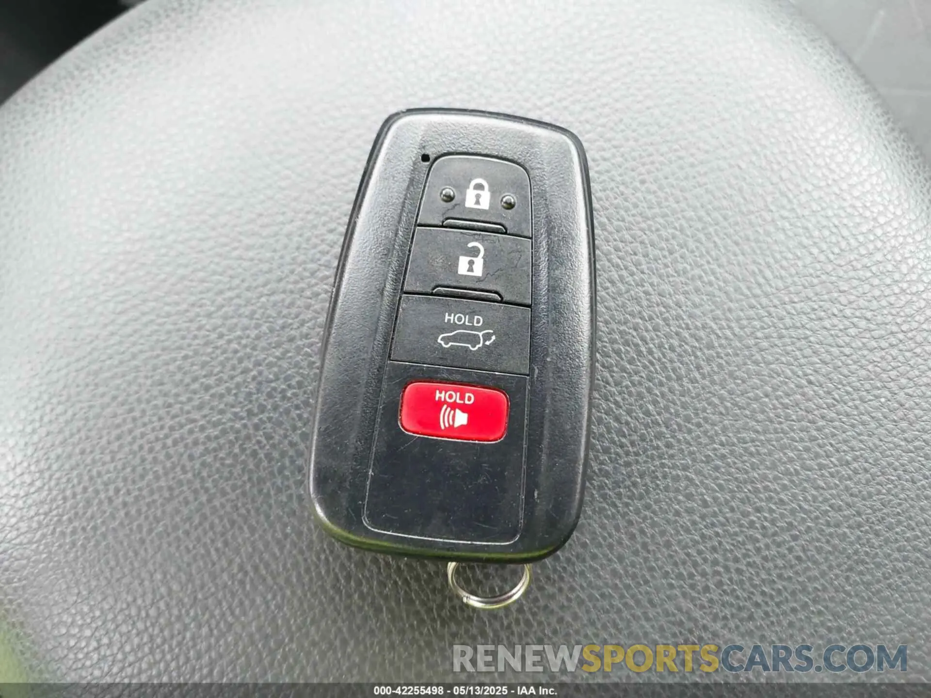 11 fotografías del automóvil dañado 2T3P1RFV6KW081863 TOYOTA RAV4 2019