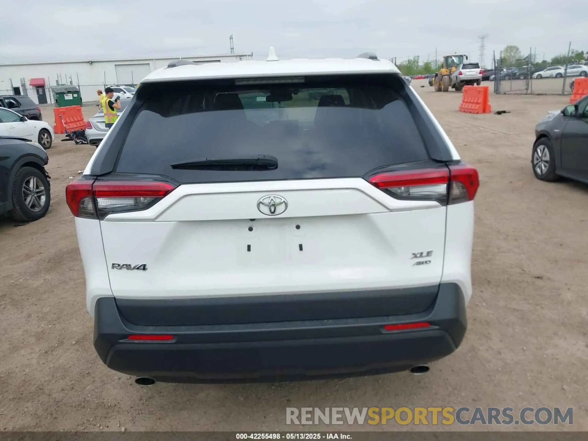 16 fotografías del automóvil dañado 2T3P1RFV6KW081863 TOYOTA RAV4 2019