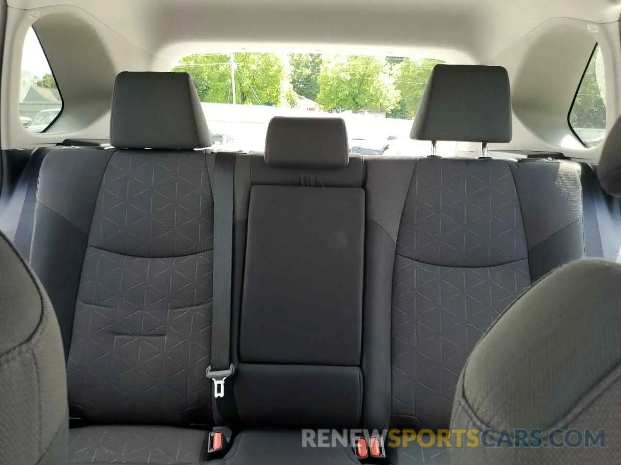 10 fotografías del automóvil dañado 2T3P1RFV7KC008034 TOYOTA RAV4 2019