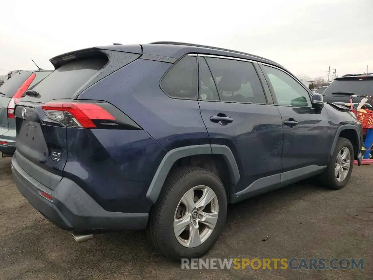 3 fotografías del automóvil dañado 2T3P1RFV7KW018688 TOYOTA RAV4 2019