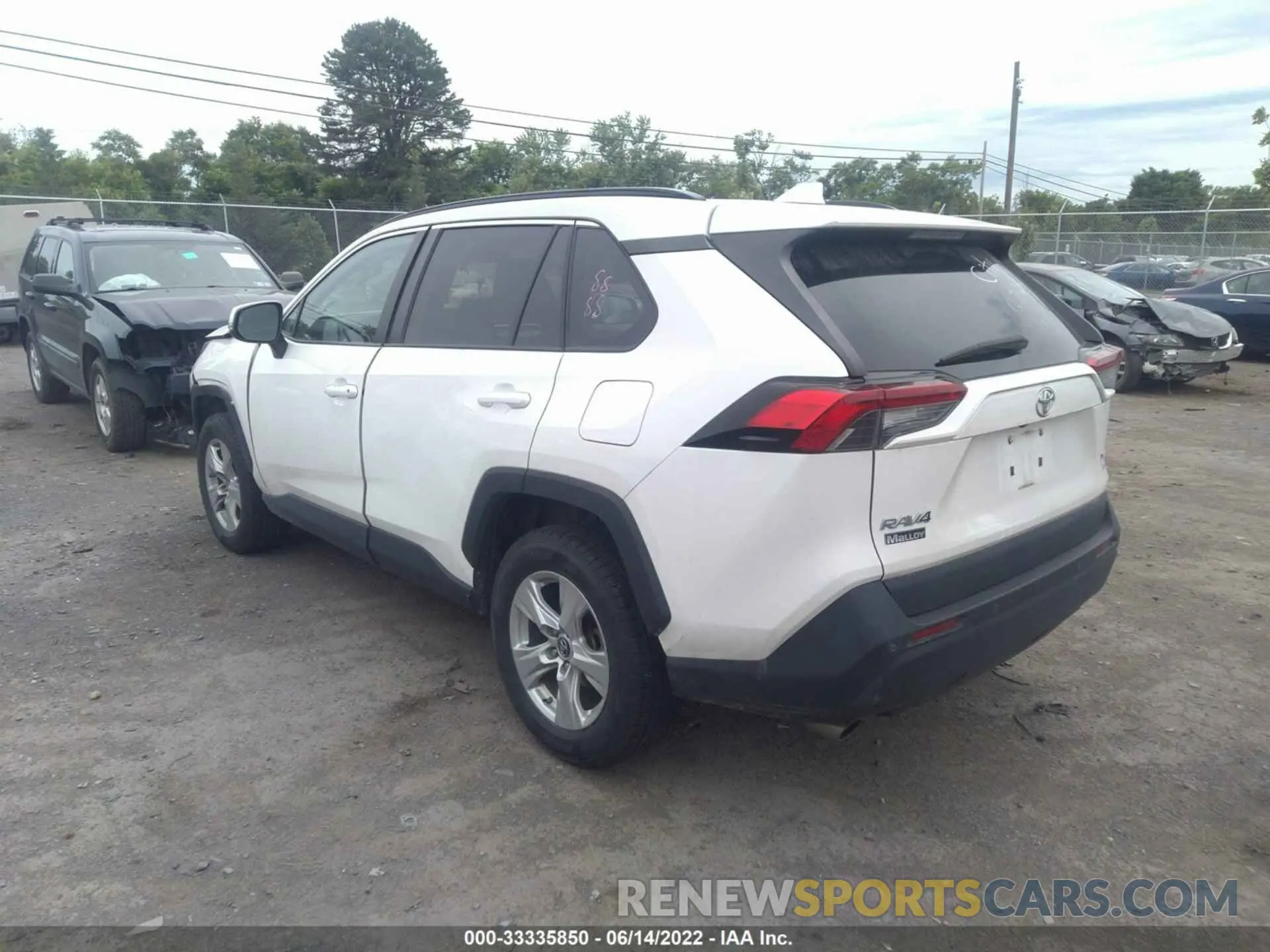 3 fotografías del automóvil dañado 2T3P1RFV7KW043946 TOYOTA RAV4 2019