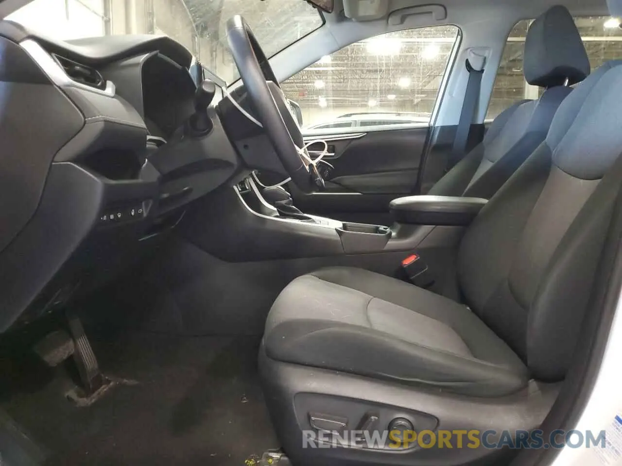 7 fotografías del automóvil dañado 2T3P1RFV8KW082237 TOYOTA RAV4 2019