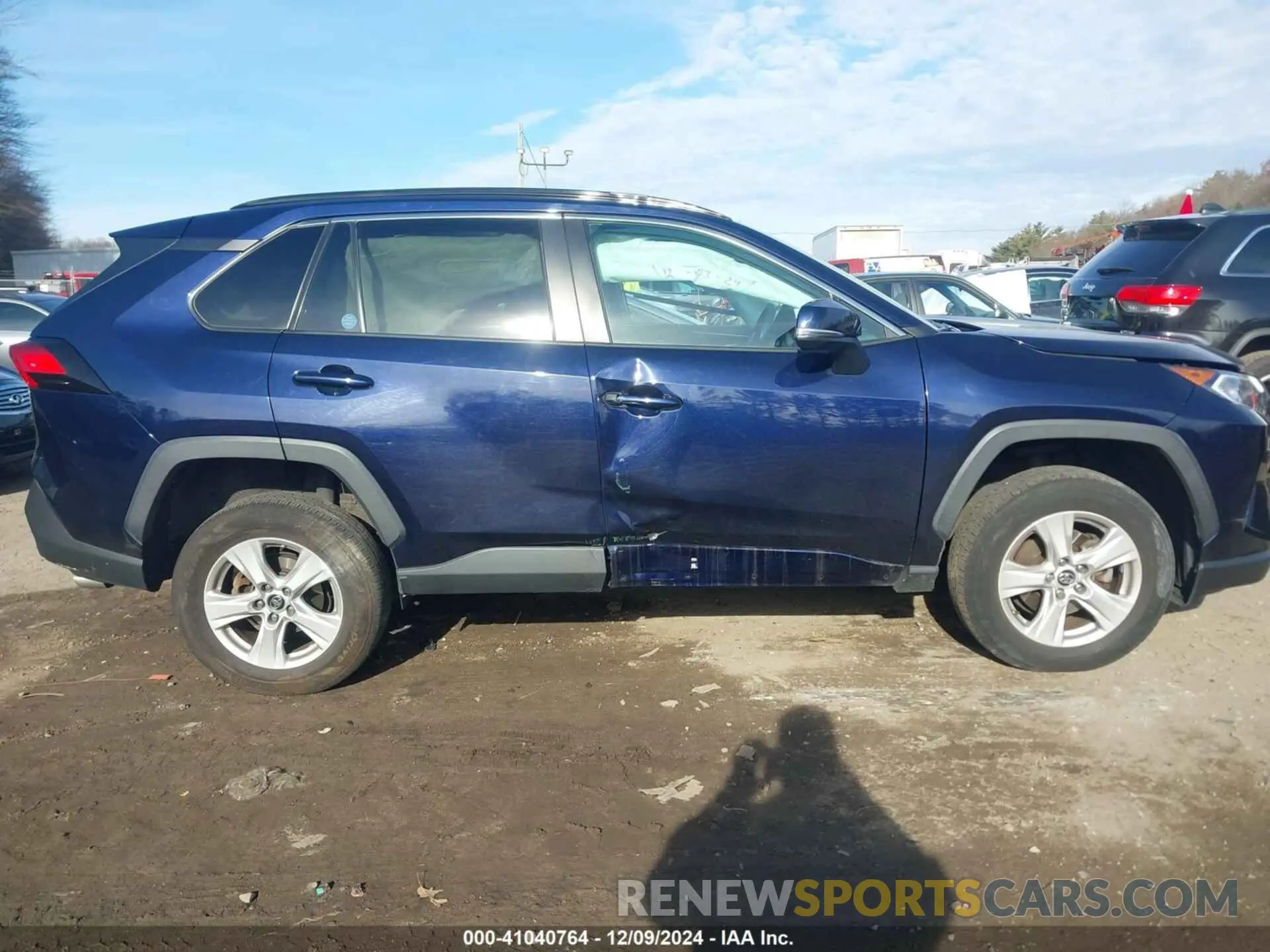13 fotografías del automóvil dañado 2T3P1RFV9KC027426 TOYOTA RAV4 2019