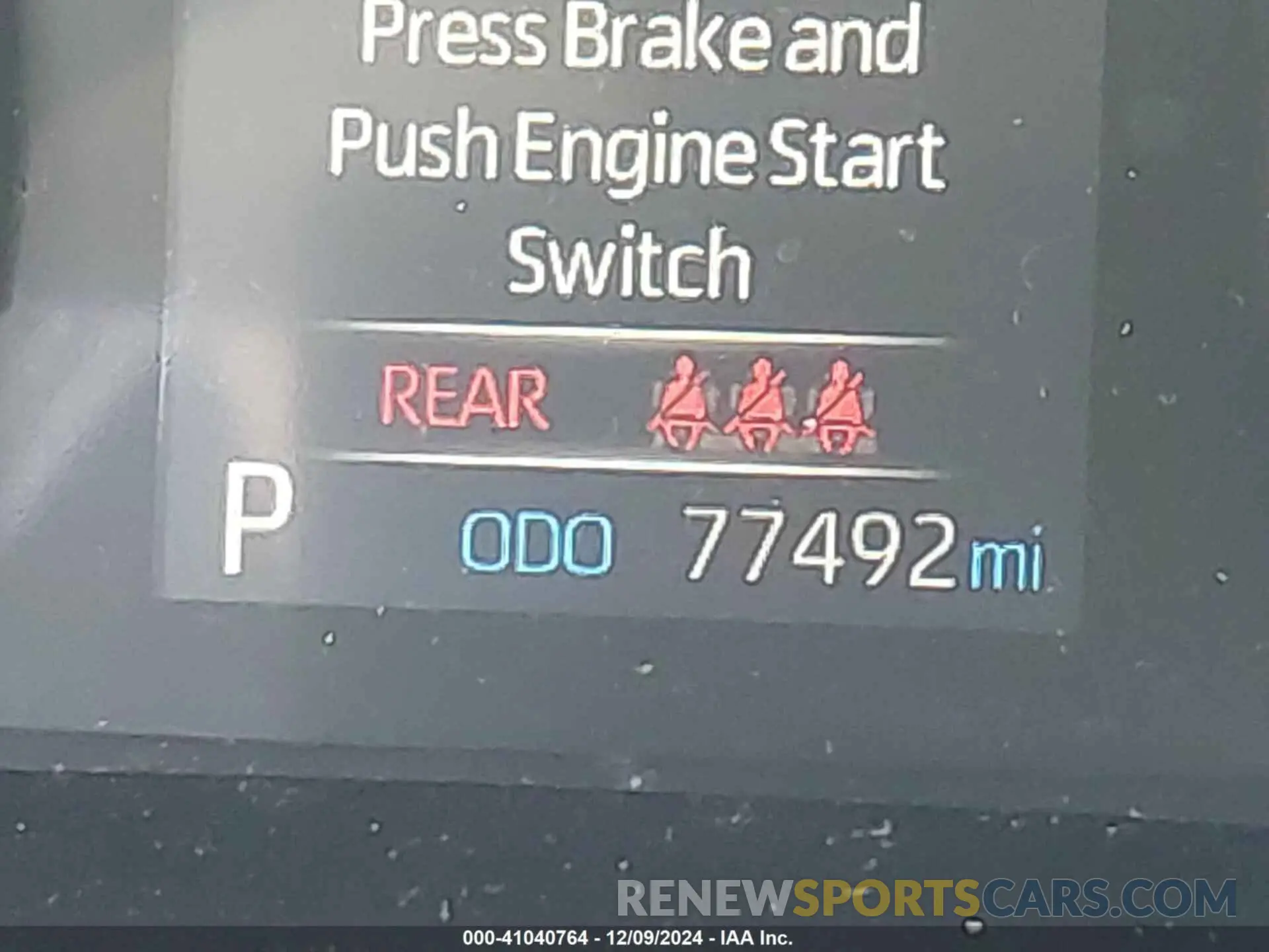 15 fotografías del automóvil dañado 2T3P1RFV9KC027426 TOYOTA RAV4 2019