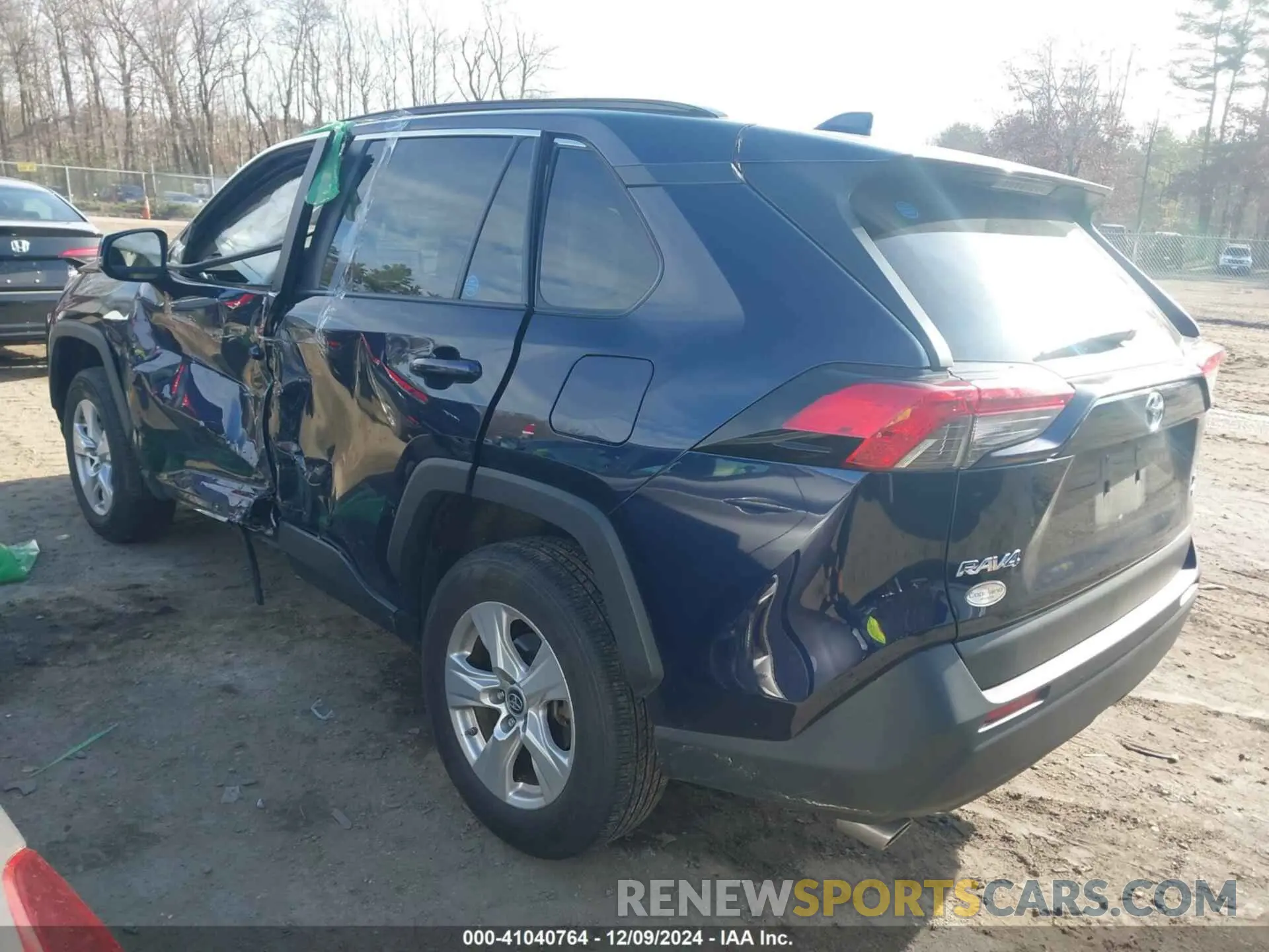 3 fotografías del automóvil dañado 2T3P1RFV9KC027426 TOYOTA RAV4 2019