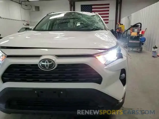 12 fotografías del automóvil dañado 2T3P1RFV9KW009992 TOYOTA RAV4 2019