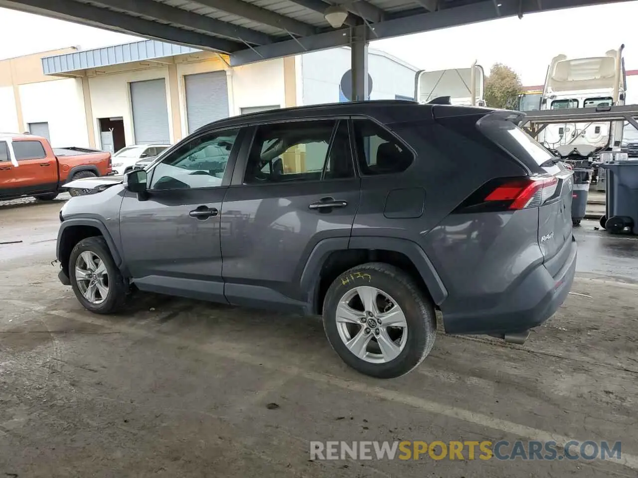 2 fotografías del automóvil dañado 2T3P1RFV9KW064863 TOYOTA RAV4 2019