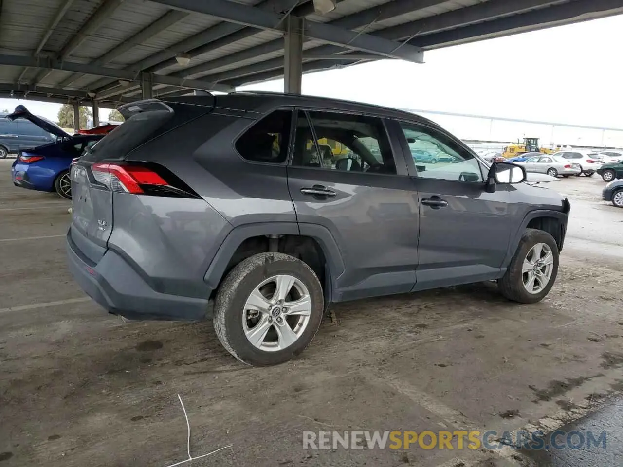 3 fotografías del automóvil dañado 2T3P1RFV9KW064863 TOYOTA RAV4 2019