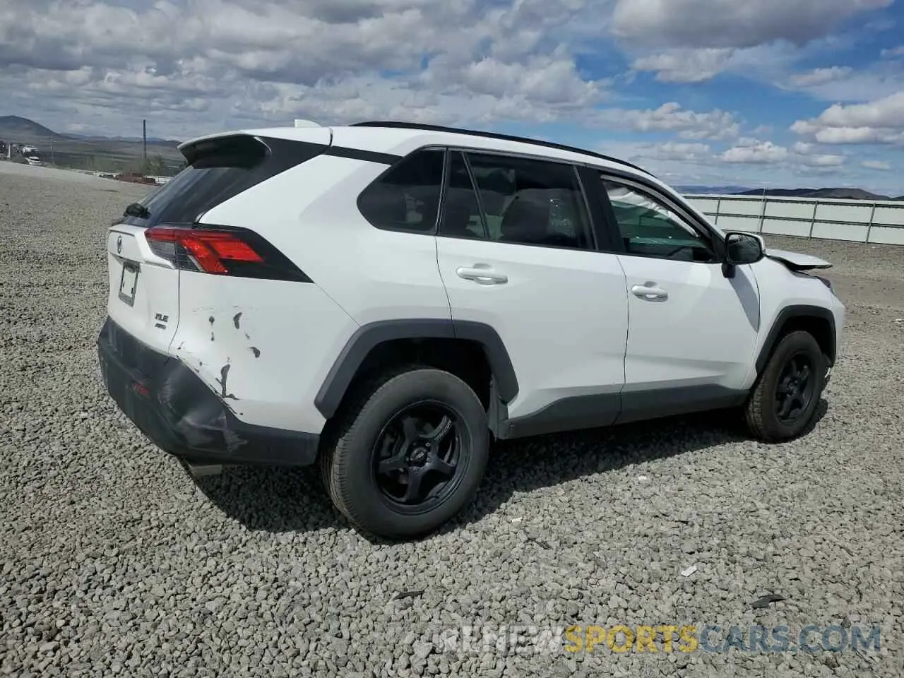 3 fotografías del automóvil dañado 2T3P1RFV9KW081579 TOYOTA RAV4 2019