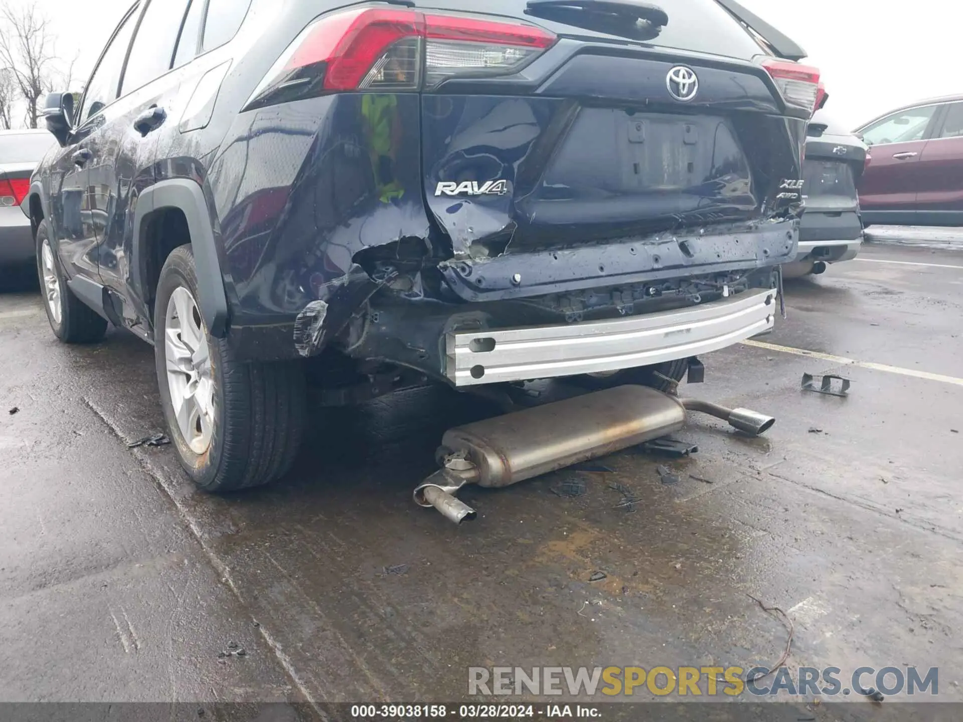 18 fotografías del automóvil dañado 2T3P1RFVXKC024826 TOYOTA RAV4 2019