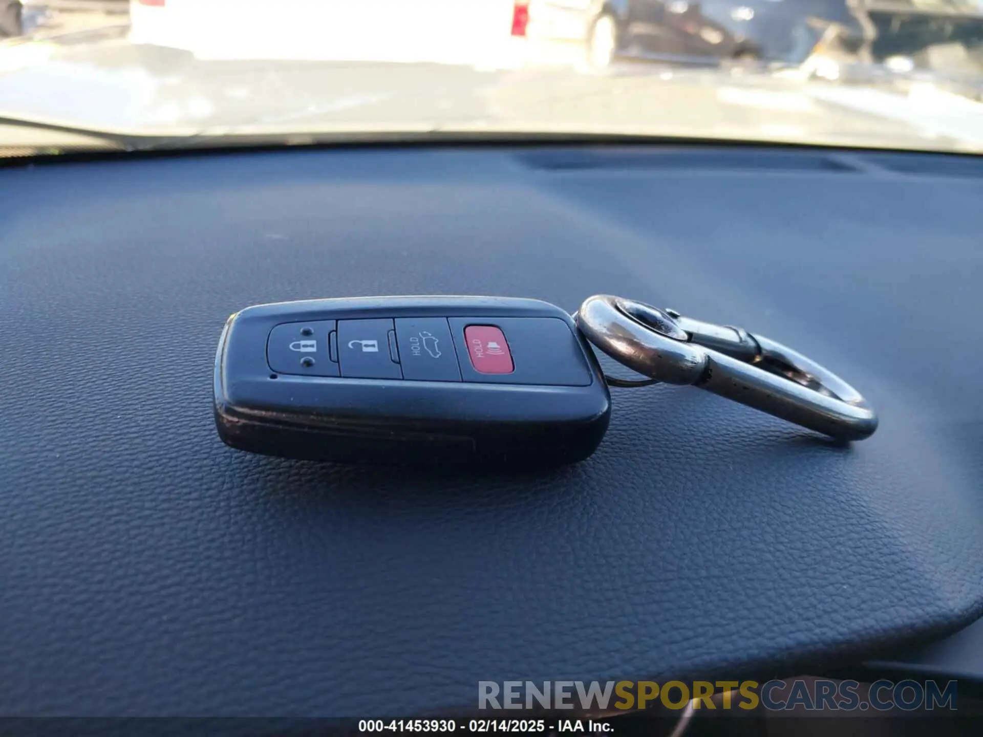 11 fotografías del automóvil dañado 2T3P1RFVXKW052589 TOYOTA RAV4 2019