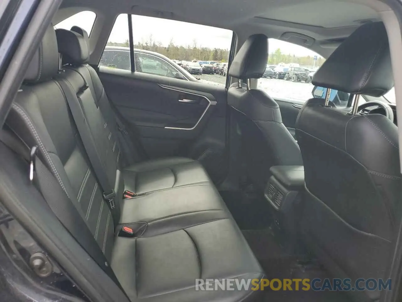 11 fotografías del automóvil dañado 2T3R1RFV1KW073288 TOYOTA RAV4 2019