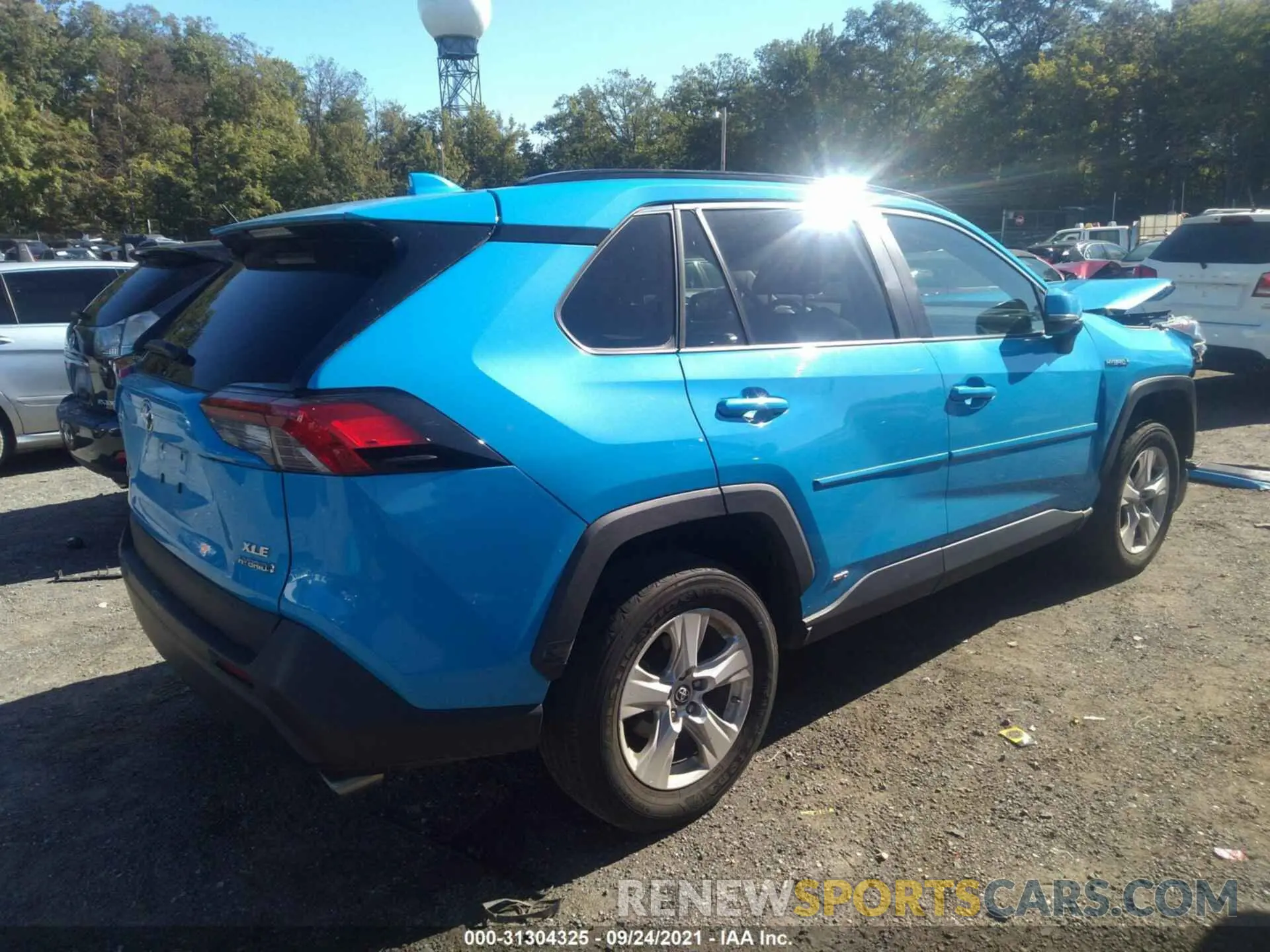 4 fotografías del automóvil dañado 2T3RWRFV0KW023564 TOYOTA RAV4 2019