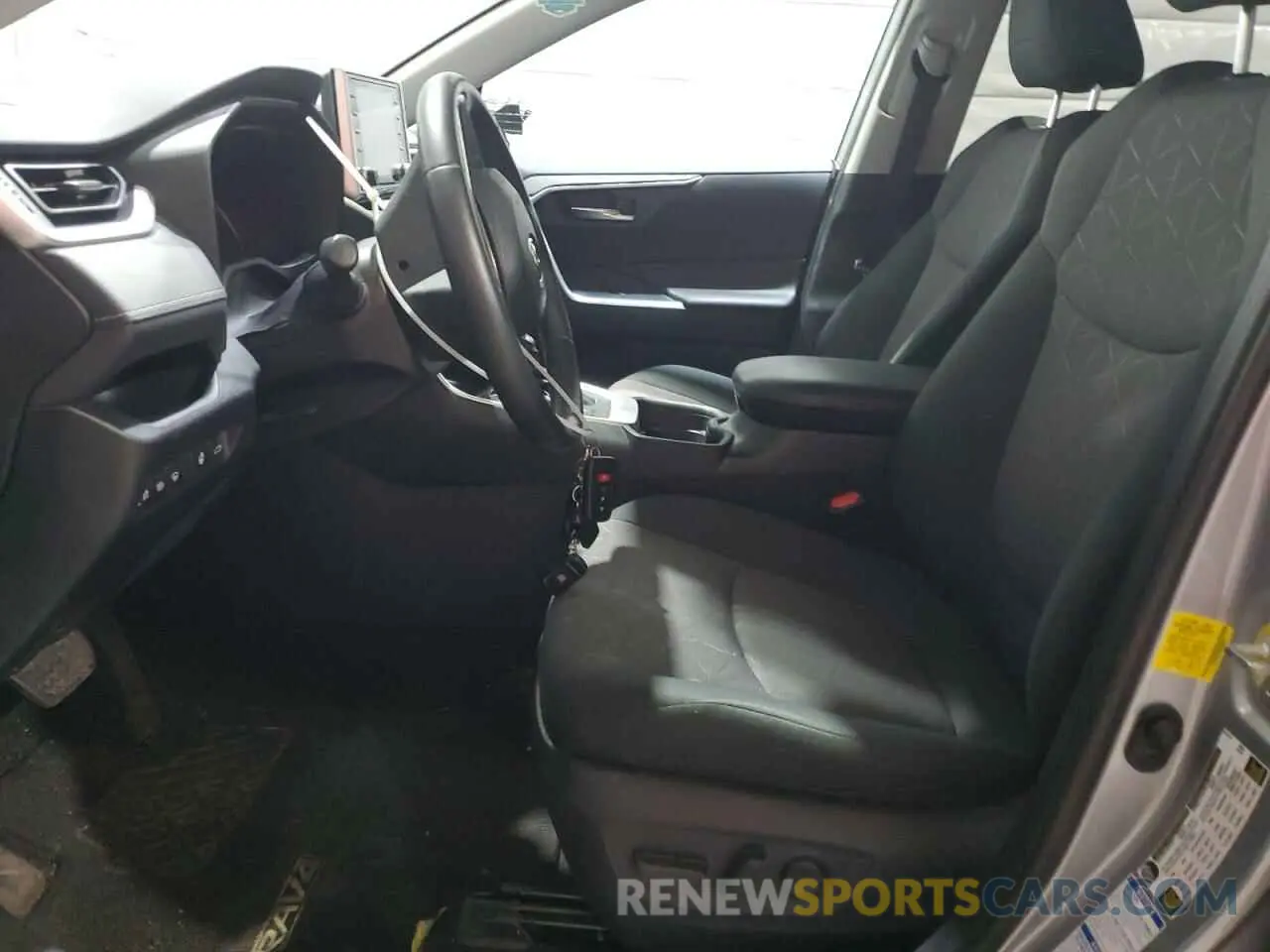 7 fotografías del automóvil dañado 2T3RWRFV2KW009942 TOYOTA RAV4 2019