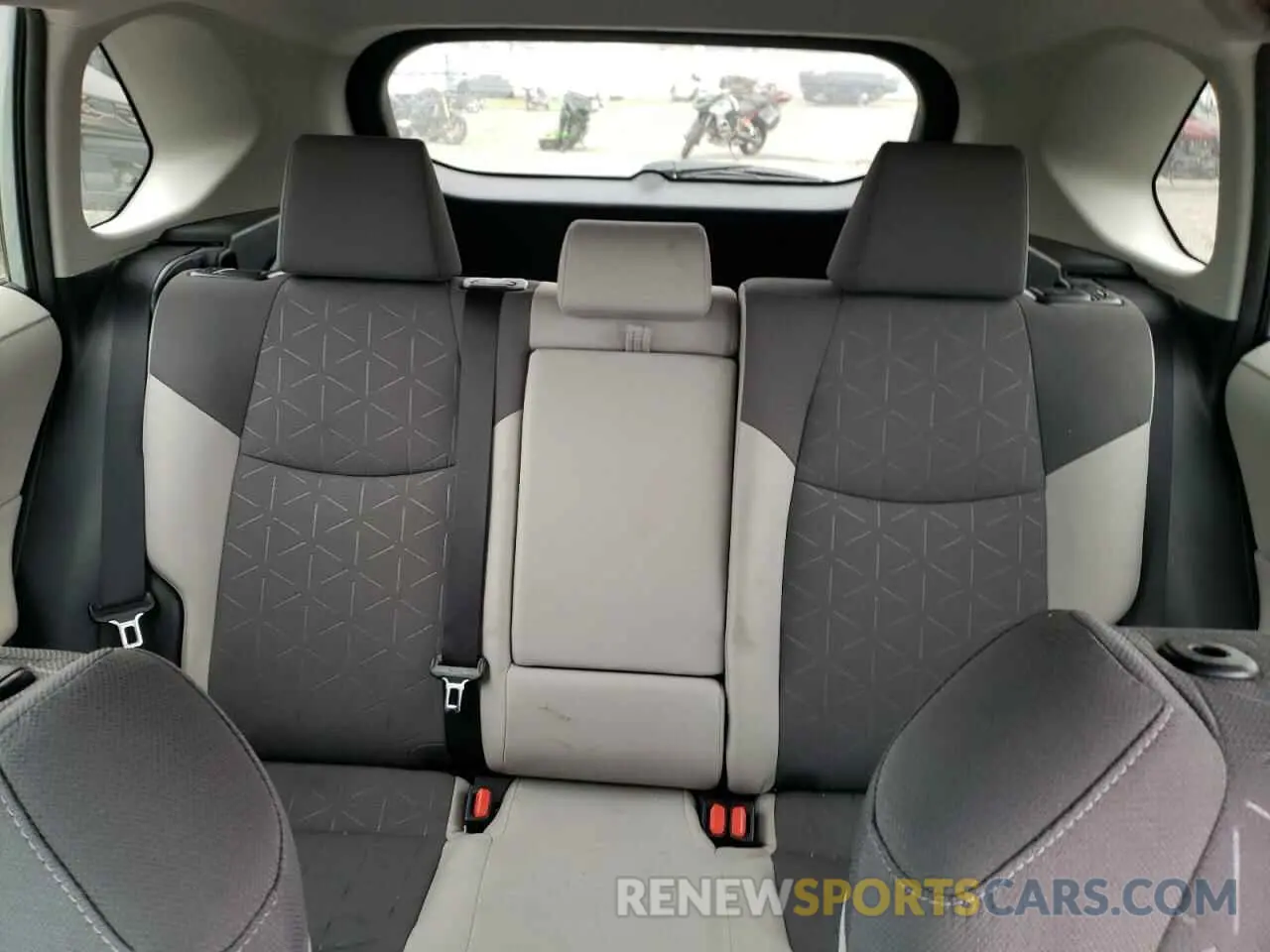 10 fotografías del automóvil dañado 2T3RWRFV3KW013546 TOYOTA RAV4 2019