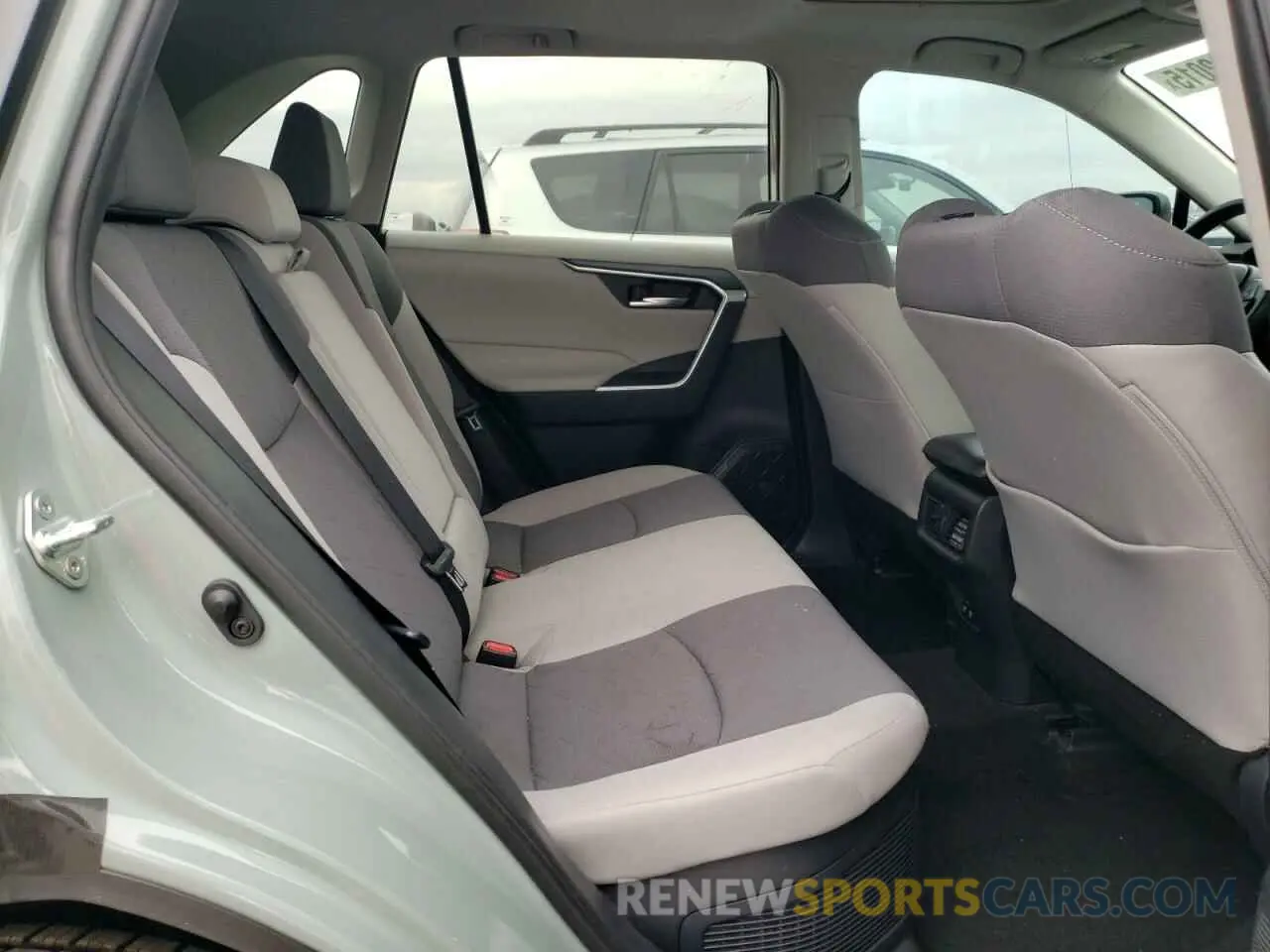 11 fotografías del automóvil dañado 2T3RWRFV3KW013546 TOYOTA RAV4 2019