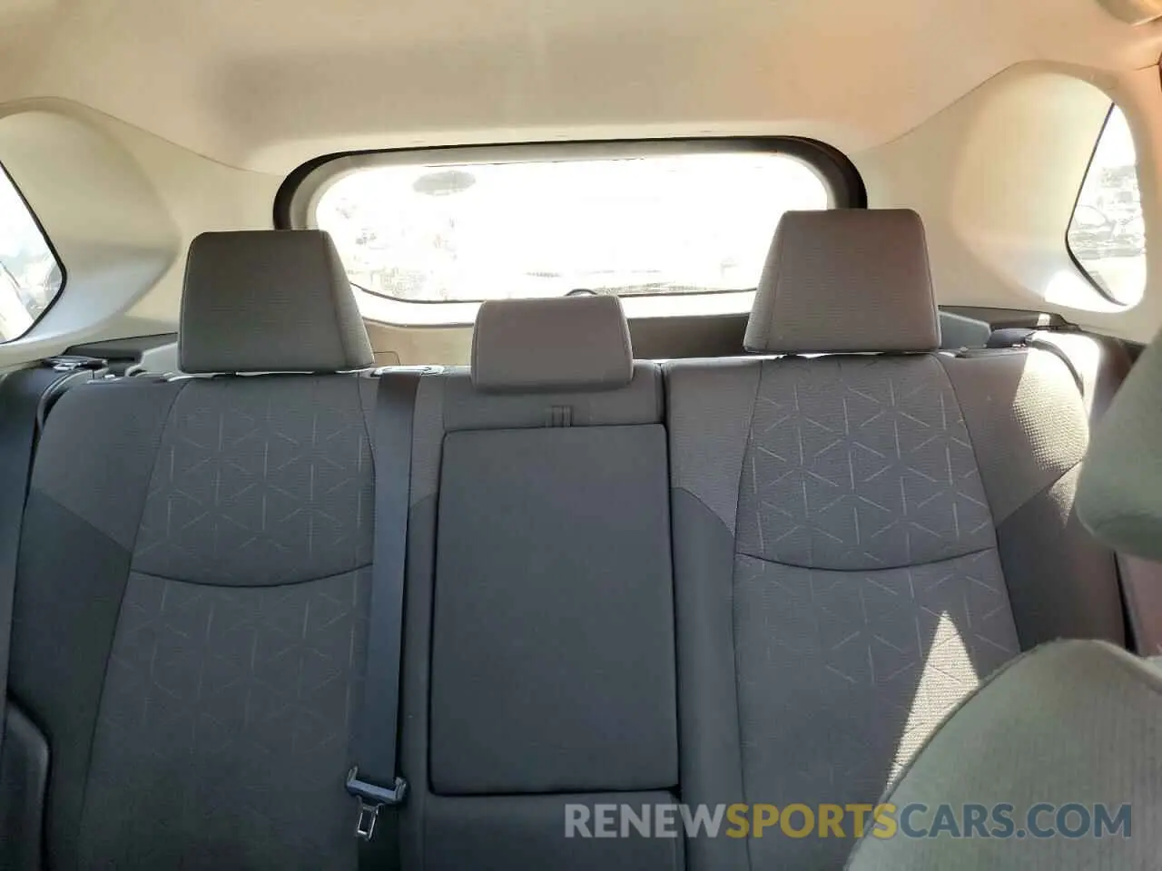 10 fotografías del automóvil dañado 2T3RWRFV4KW041887 TOYOTA RAV4 2019