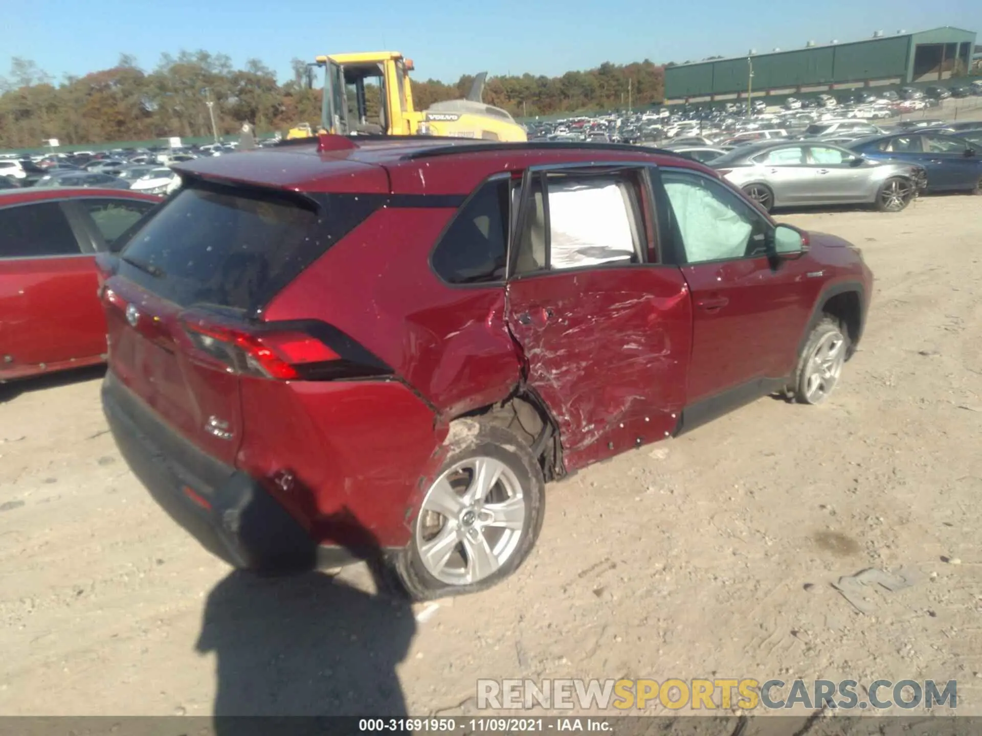 4 fotografías del automóvil dañado 2T3RWRFV7KW025490 TOYOTA RAV4 2019