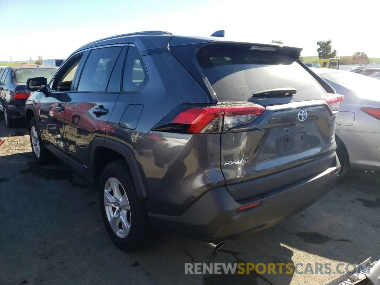 3 fotografías del automóvil dañado 2T3RWRFV9KW018329 TOYOTA RAV4 2019
