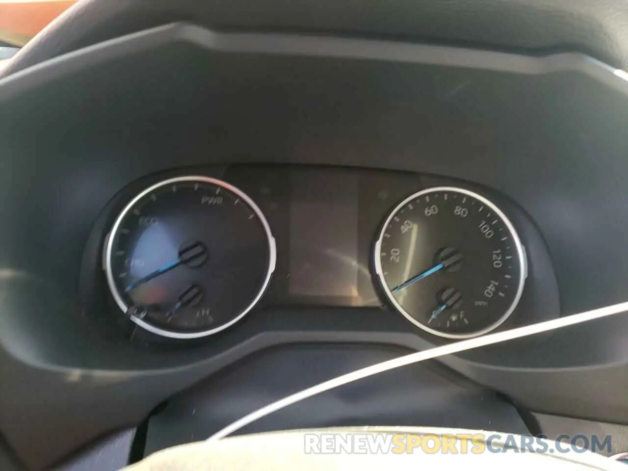 8 fotografías del automóvil dañado 2T3RWRFV9KW018329 TOYOTA RAV4 2019