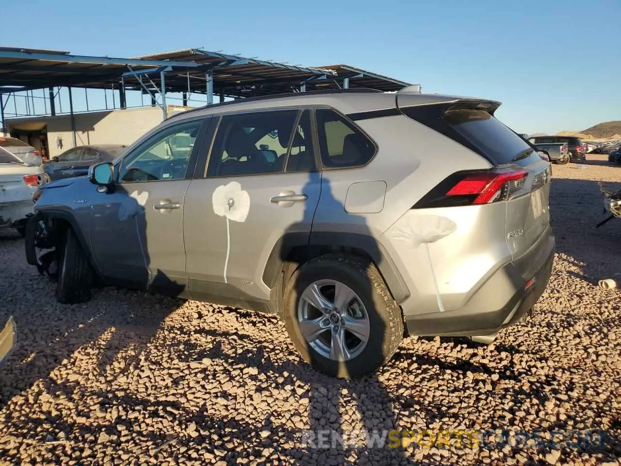 2 fotografías del automóvil dañado 2T3RWRFVXKW028898 TOYOTA RAV4 2019