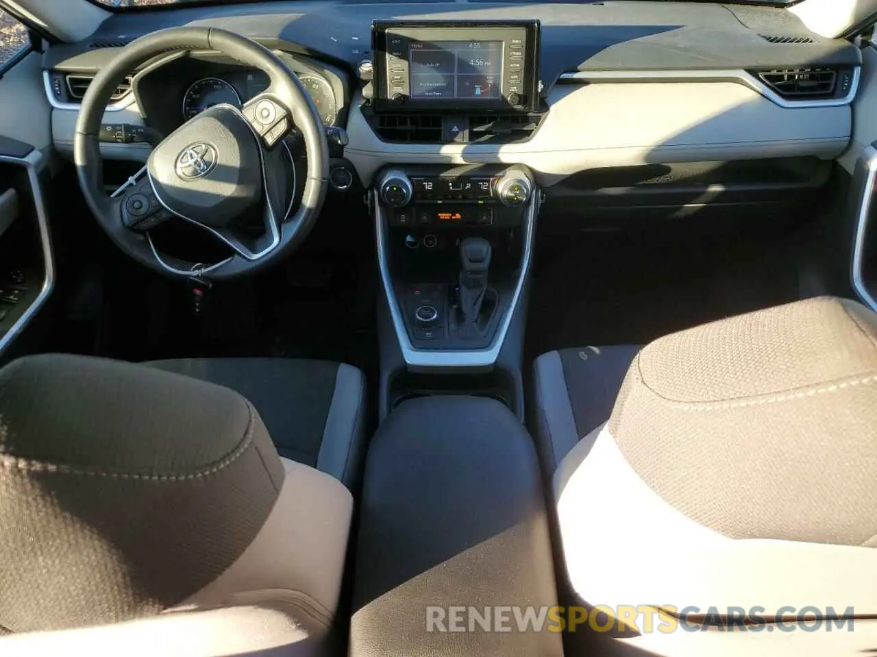 8 fotografías del automóvil dañado 2T3RWRFVXKW028898 TOYOTA RAV4 2019