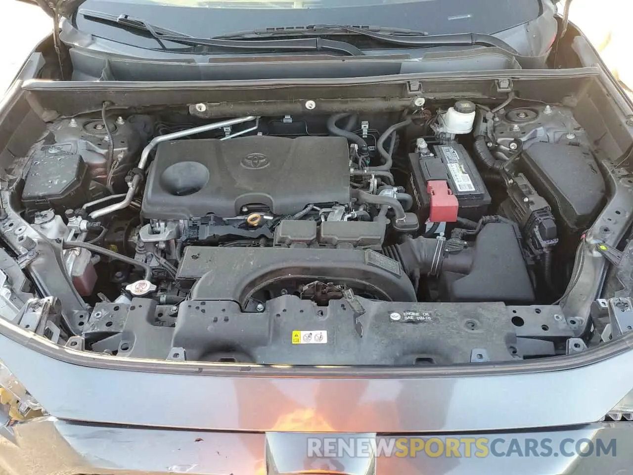 12 fotografías del automóvil dañado 2T3W1RFV0KC020585 TOYOTA RAV4 2019