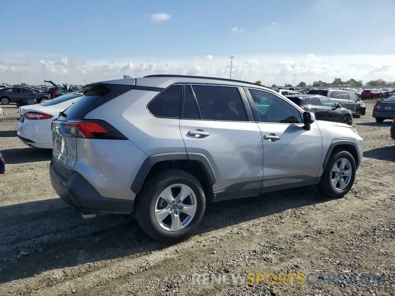 3 fotografías del automóvil dañado 2T3W1RFV0KW036705 TOYOTA RAV4 2019