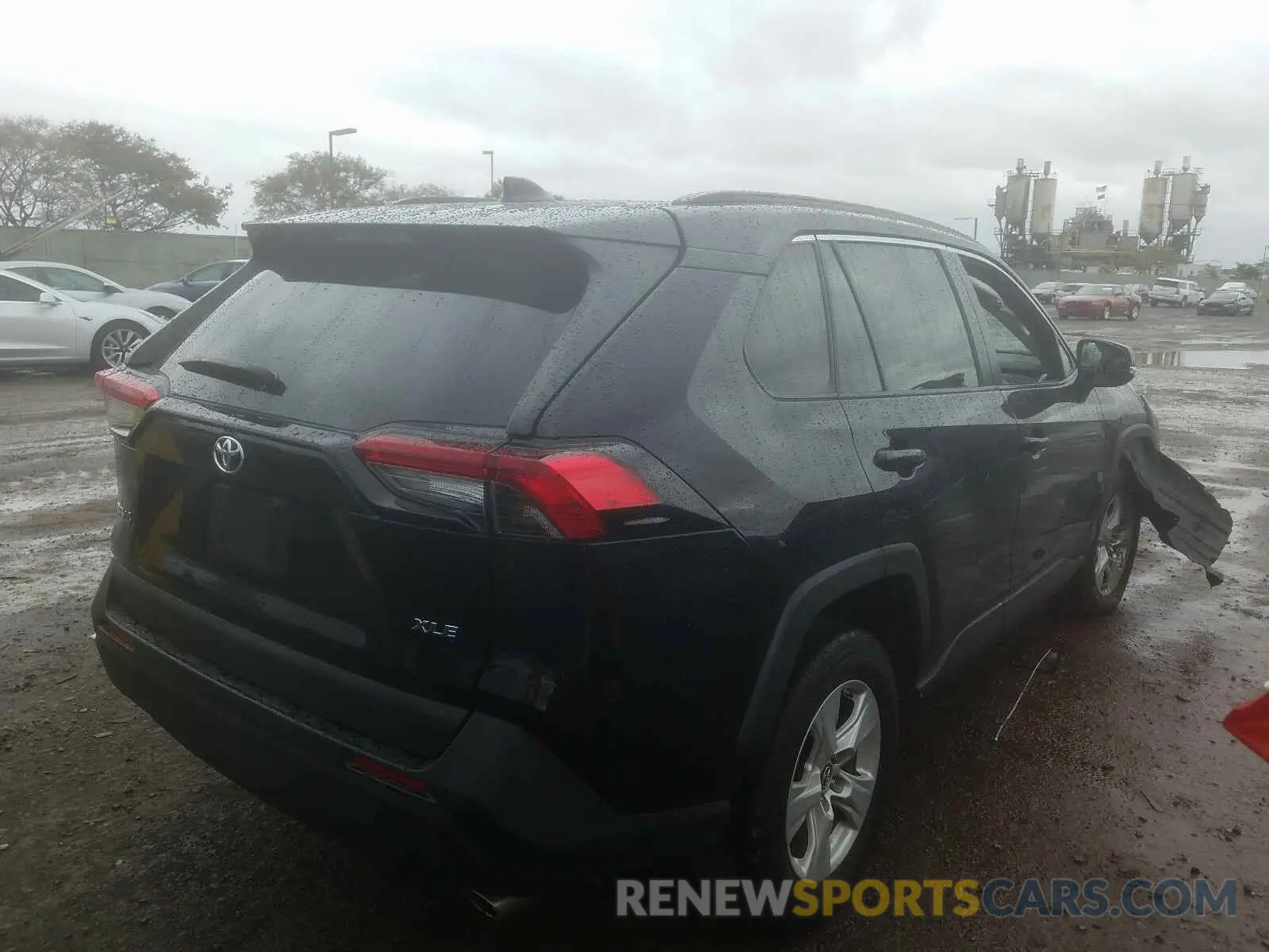 4 fotografías del automóvil dañado 2T3W1RFV1KW009030 TOYOTA RAV4 2019