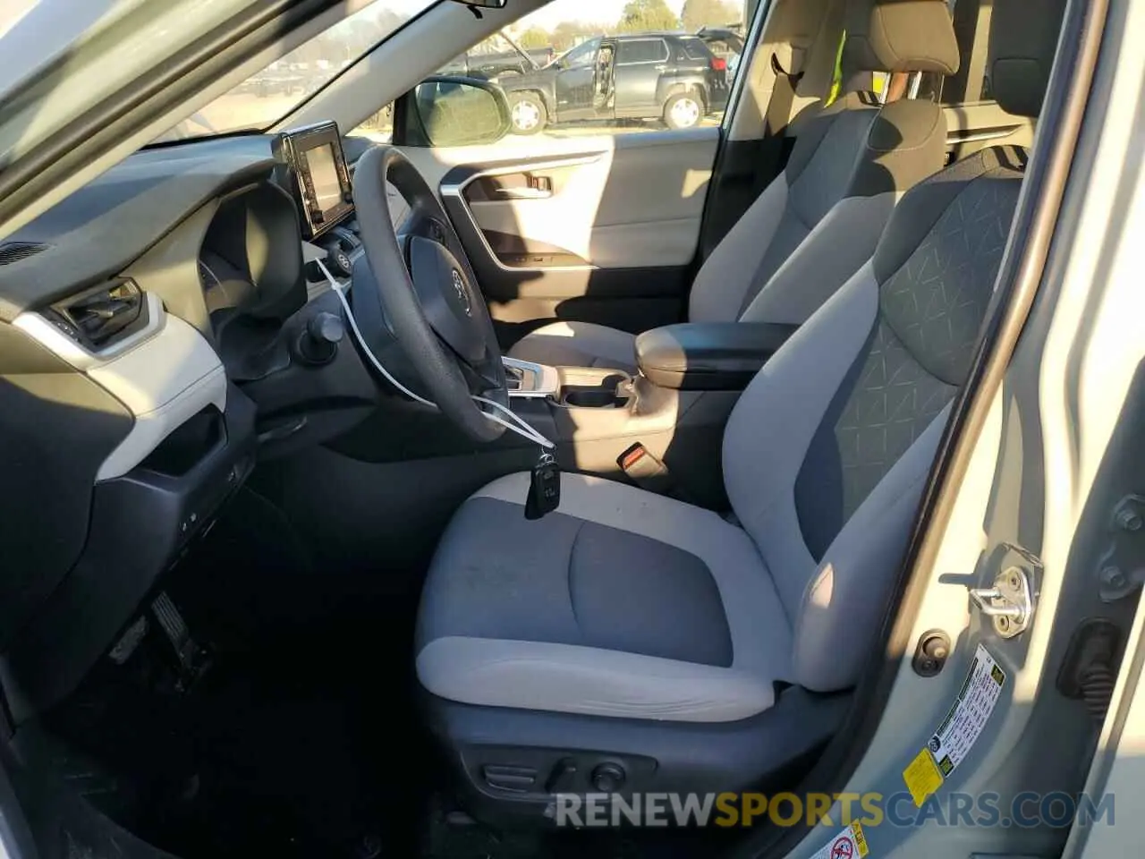 7 fotografías del automóvil dañado 2T3W1RFV2KW005911 TOYOTA RAV4 2019