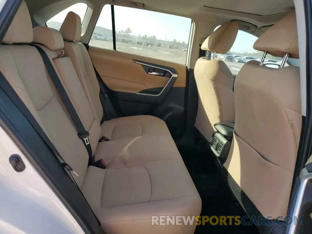 11 fotografías del automóvil dañado 2T3W1RFV2KW008940 TOYOTA RAV4 2019
